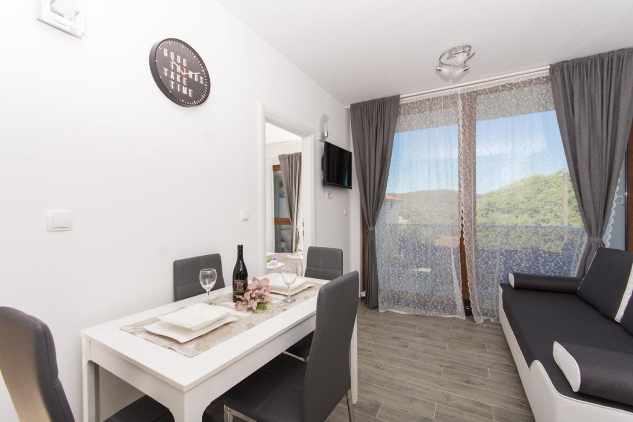 Villa La Veliki Drvenik Ruang foto