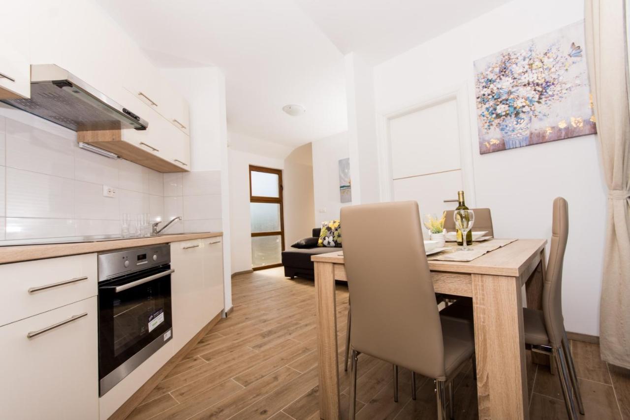 Villa La Veliki Drvenik Ruang foto