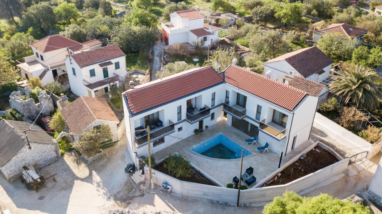 Villa La Veliki Drvenik Bagian luar foto