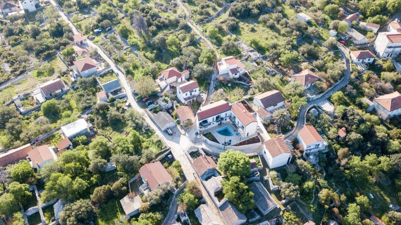 Villa La Veliki Drvenik Bagian luar foto